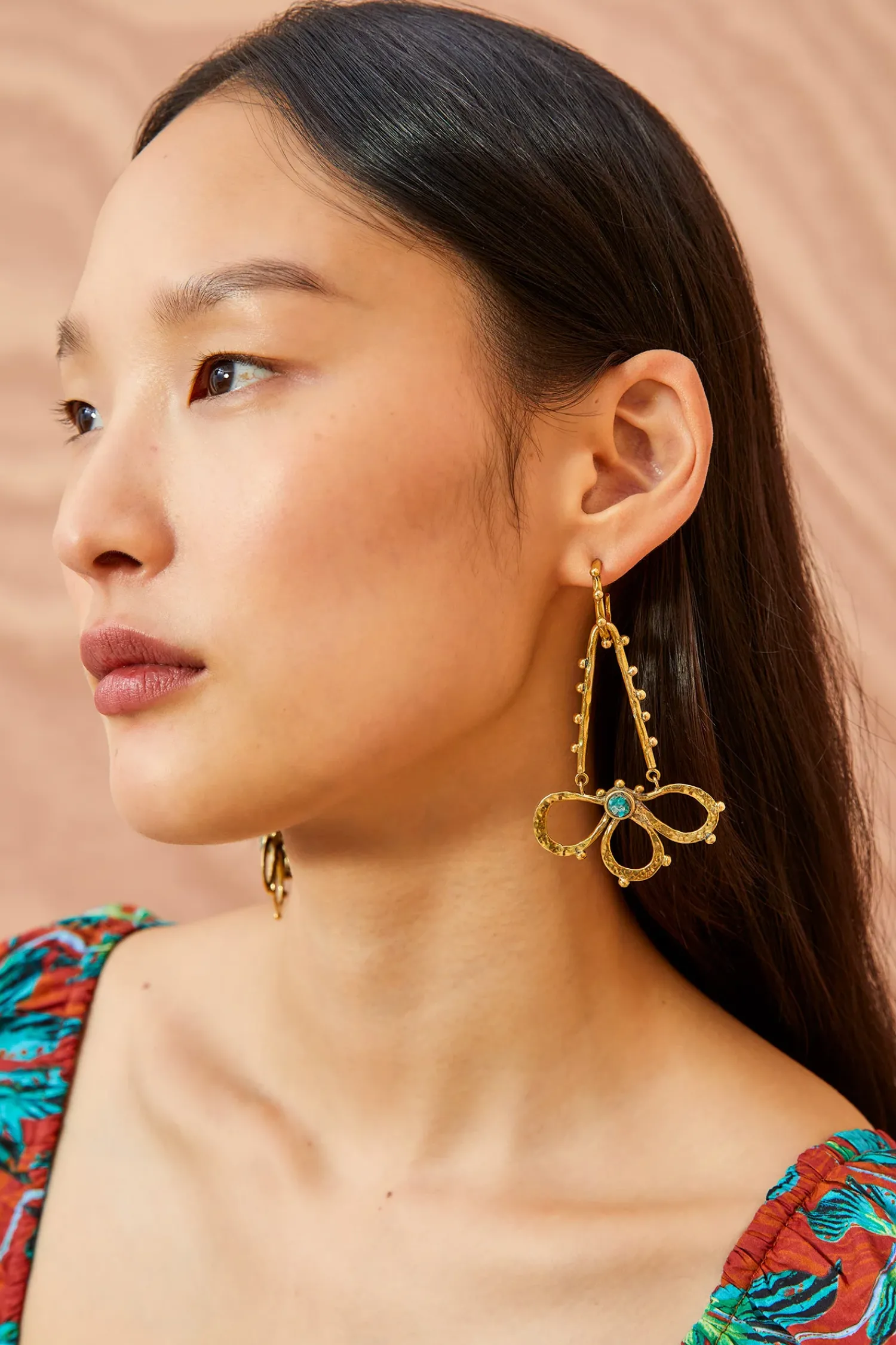 Ulla Johnson Hammered Chain Hoop Flower Drop Earring